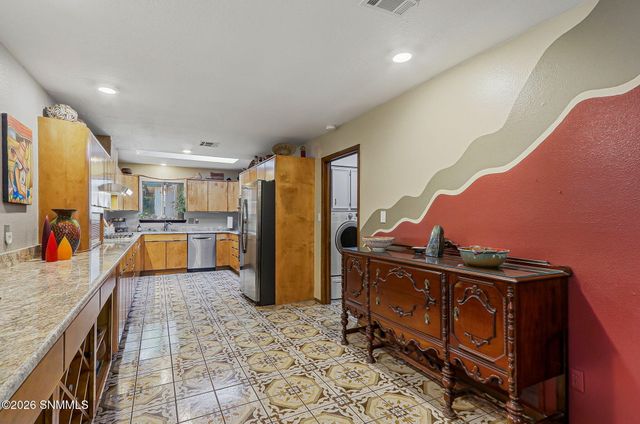 2517 Calle De Vista, Las Cruces, NM 88007