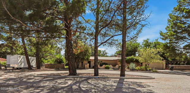 2517 Calle De Vista, Las Cruces, NM 88007