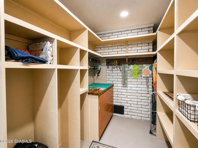 2517 Calle De Vista, Las Cruces, NM 88007