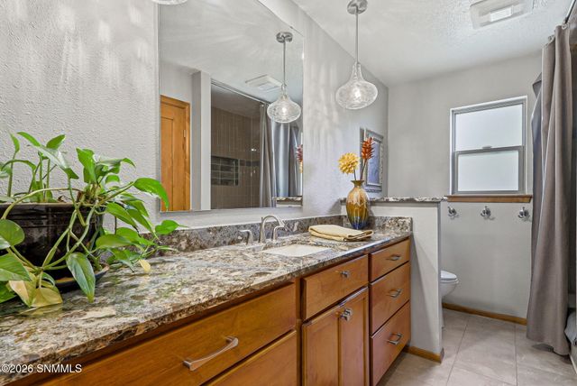 2517 Calle De Vista, Las Cruces, NM 88007