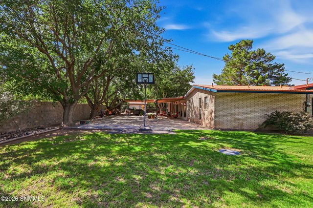 2517 Calle De Vista, Las Cruces, NM 88007