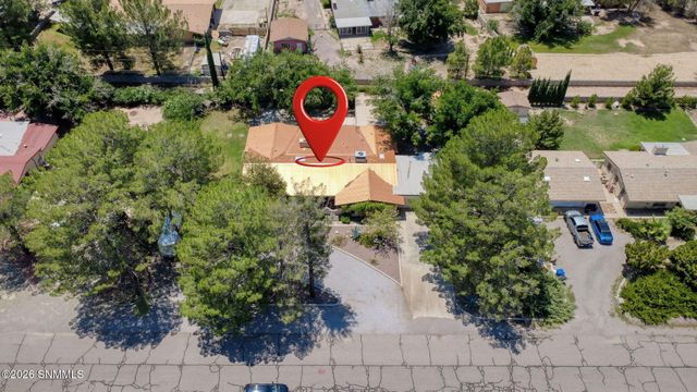 2517 Calle De Vista, Las Cruces, NM 88007