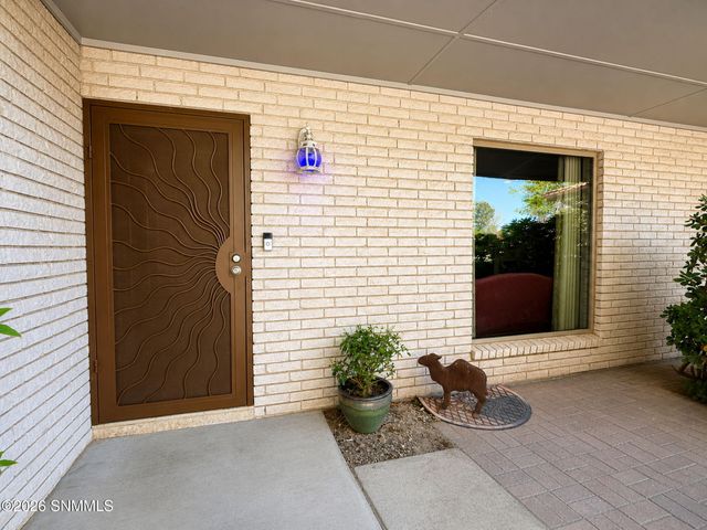 2517 Calle De Vista, Las Cruces, NM 88007