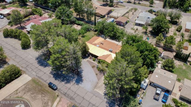 2517 Calle De Vista, Las Cruces, NM 88007