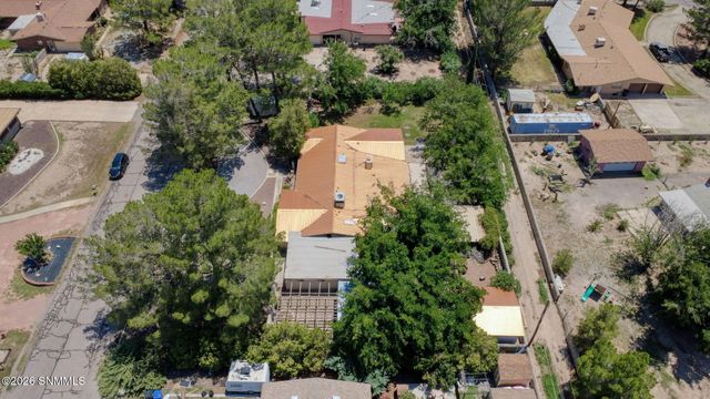 2517 Calle De Vista, Las Cruces, NM 88007