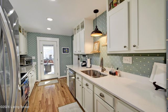 3017 Bushmill Park, Louisville, KY 40241