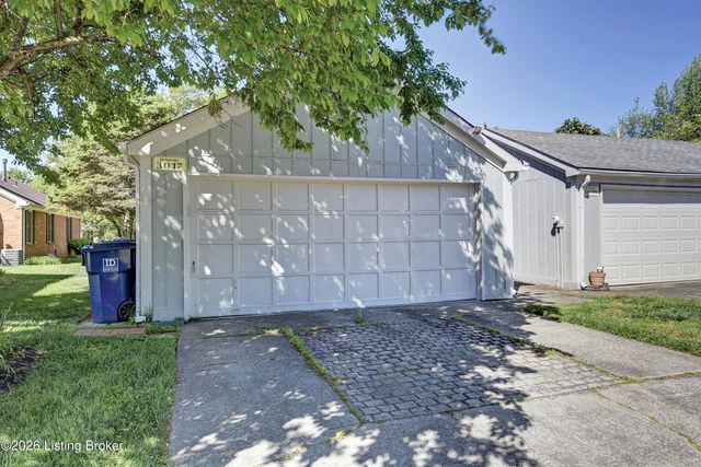 3017 Bushmill Park, Louisville, KY 40241