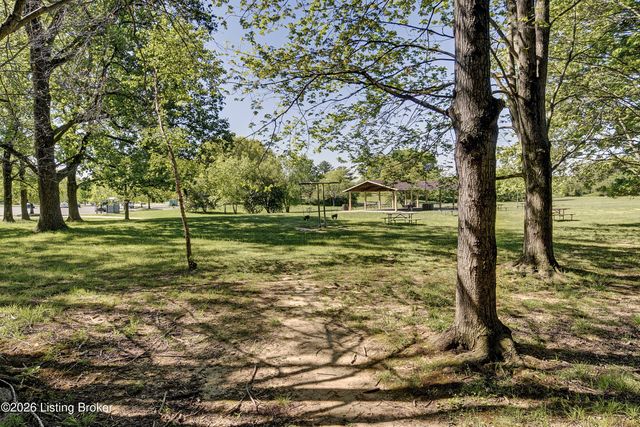 3017 Bushmill Park, Louisville, KY 40241