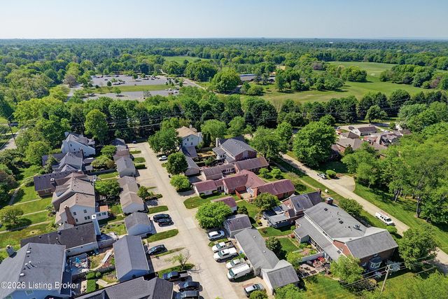 3017 Bushmill Park, Louisville, KY 40241
