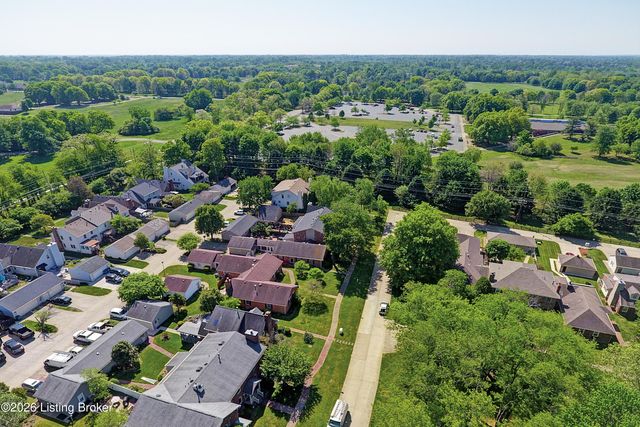 3017 Bushmill Park, Louisville, KY 40241