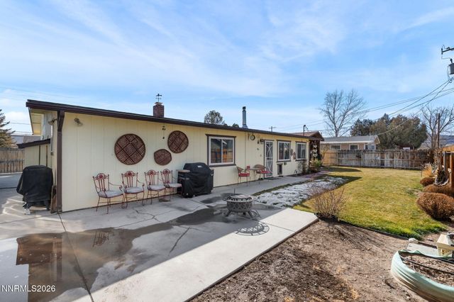 430 Pearl Street, Yerington, NV 89447