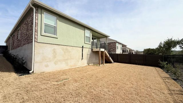 1517 Chapel Ranch RD, Georgetown, TX 78628