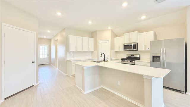 1517 Chapel Ranch RD, Georgetown, TX 78628