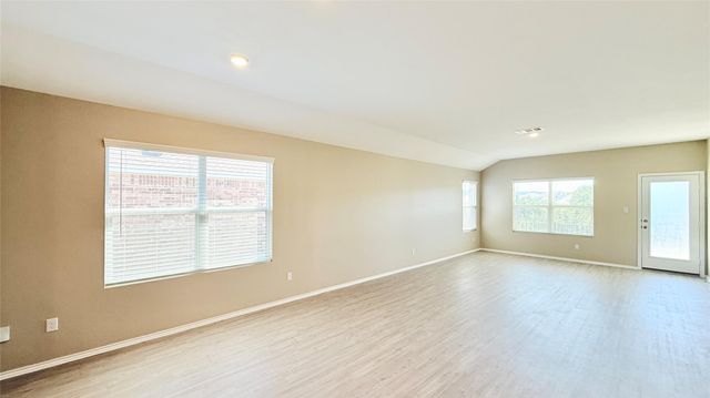 1517 Chapel Ranch RD, Georgetown, TX 78628