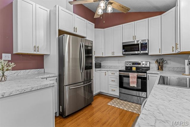 3325 Green Drive, Festus, MO 63028