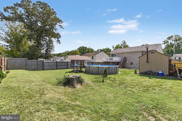 1922 SUE CREEK DR, Essex, MD 21221