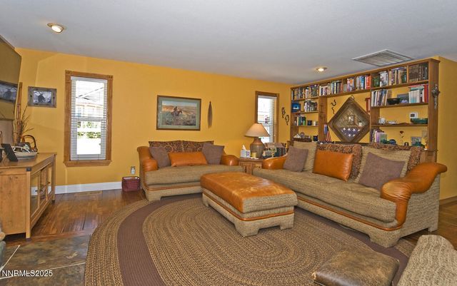 25 Martell Place, Sparks, NV 89441