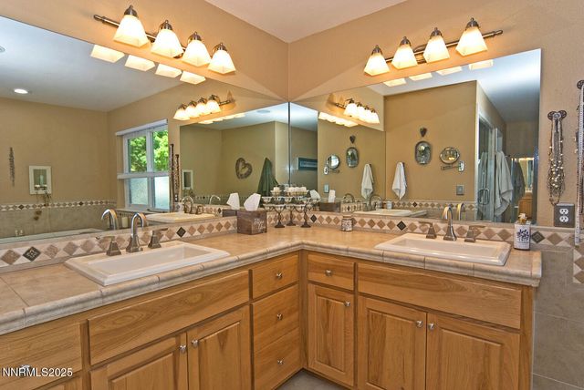 25 Martell Place, Sparks, NV 89441