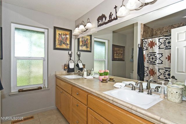 25 Martell Place, Sparks, NV 89441