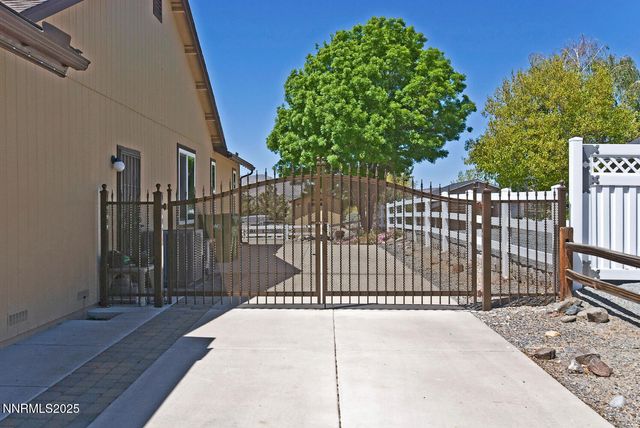 25 Martell Place, Sparks, NV 89441