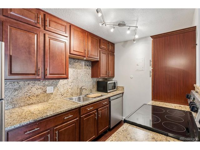 1233 N Ogden St 610, Denver, CO 80218