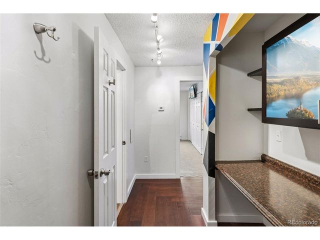 1233 N Ogden St 610, Denver, CO 80218