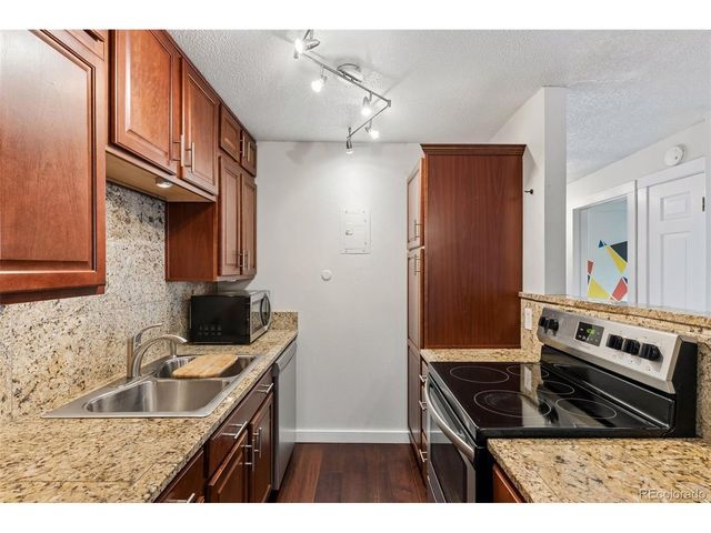 1233 N Ogden St 610, Denver, CO 80218