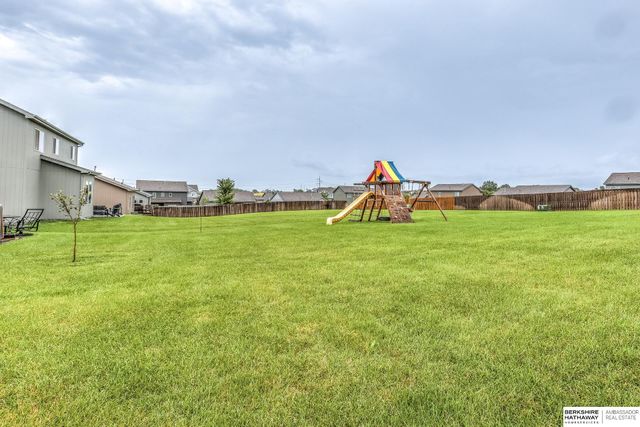 9403 S 176 Avenue, Omaha, NE 68136