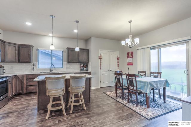 9403 S 176 Avenue, Omaha, NE 68136