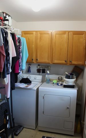 1517 N Walnut, Dover, OH 44622