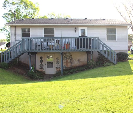 1517 N Walnut, Dover, OH 44622