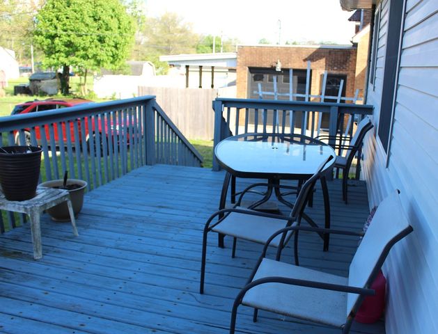 1517 N Walnut, Dover, OH 44622