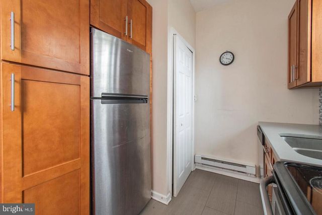 1613 W DIAMOND ST, Philadelphia, PA 19121