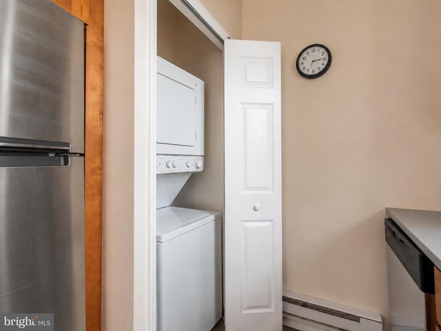1613 W DIAMOND ST, Philadelphia, PA 19121
