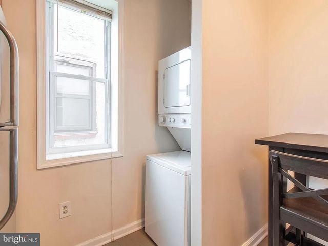 1613 W DIAMOND ST, Philadelphia, PA 19121