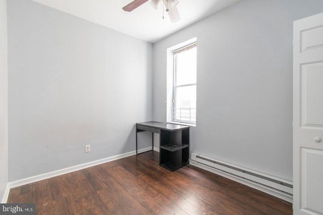 1613 W DIAMOND ST, Philadelphia, PA 19121