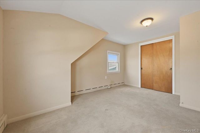 25 Peacock Lane, Levittown, NY 11756