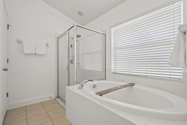 9556 SOUTHERN CHARM CIRCLE, Brooksville, FL 34613