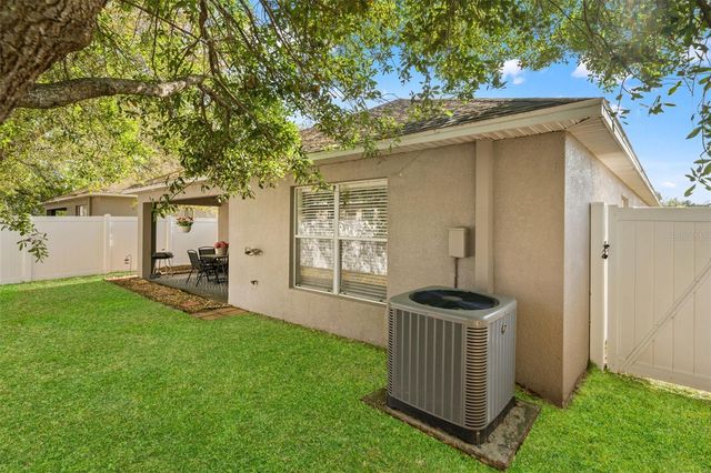 9556 SOUTHERN CHARM CIRCLE, Brooksville, FL 34613