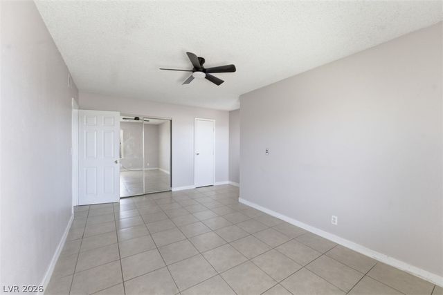 3469 Villa Knolls South Drive, Las Vegas, NV 89120