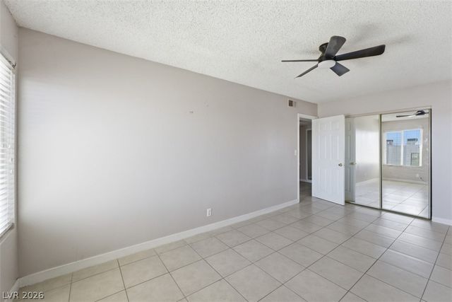 3469 Villa Knolls South Drive, Las Vegas, NV 89120