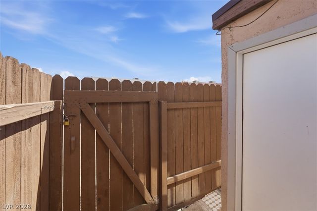 3469 Villa Knolls South Drive, Las Vegas, NV 89120