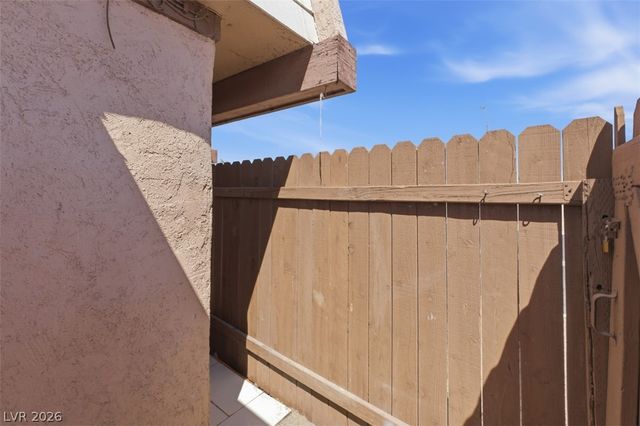 3469 Villa Knolls South Drive, Las Vegas, NV 89120