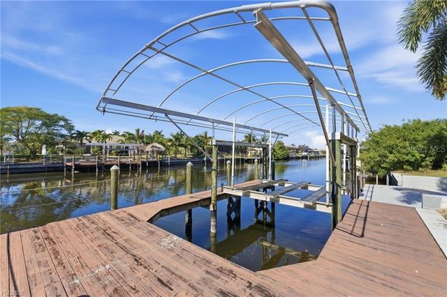 810 NW 36TH AVENUE, Cape Coral, FL 33993