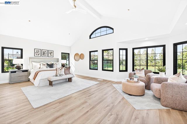 2808 Gray Fox Ct, Pleasanton, CA 94566