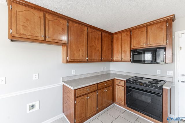 263 Falcon Ridge Drive, Huntsville, AL 35811