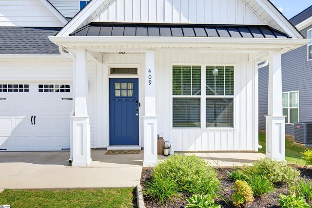 409 River Trace Loop, Simpsonville, SC 29680