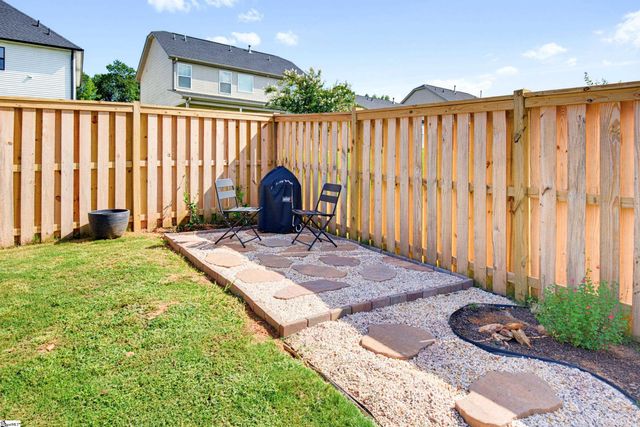 409 River Trace Loop, Simpsonville, SC 29680