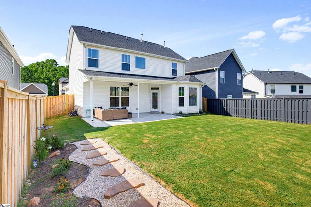 409 River Trace Loop, Simpsonville, SC 29680