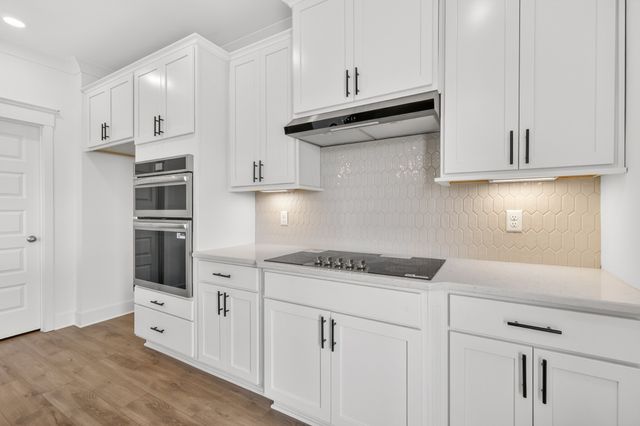 1033 Bluestem Road, Columbia, TN 38401